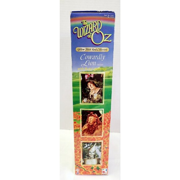The Wizard of Oz Cowardly Lion Doll Yellow Brick Road Collection 1998 Y2K - Picture 6 of 10